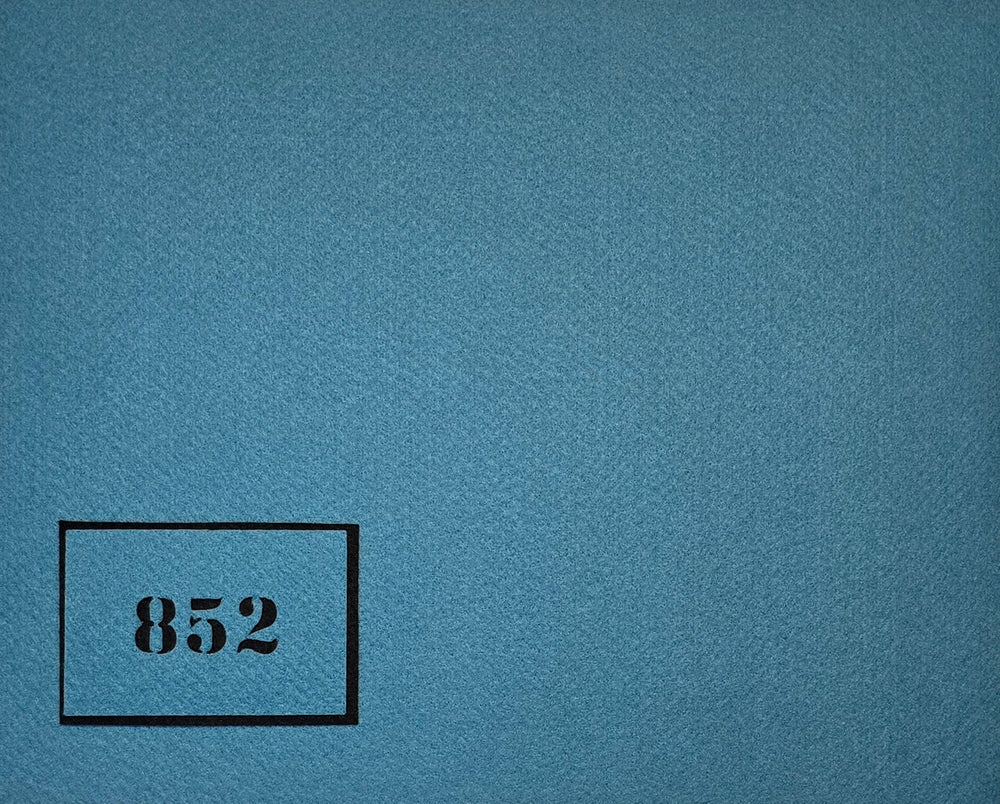 852 1/2 Yard